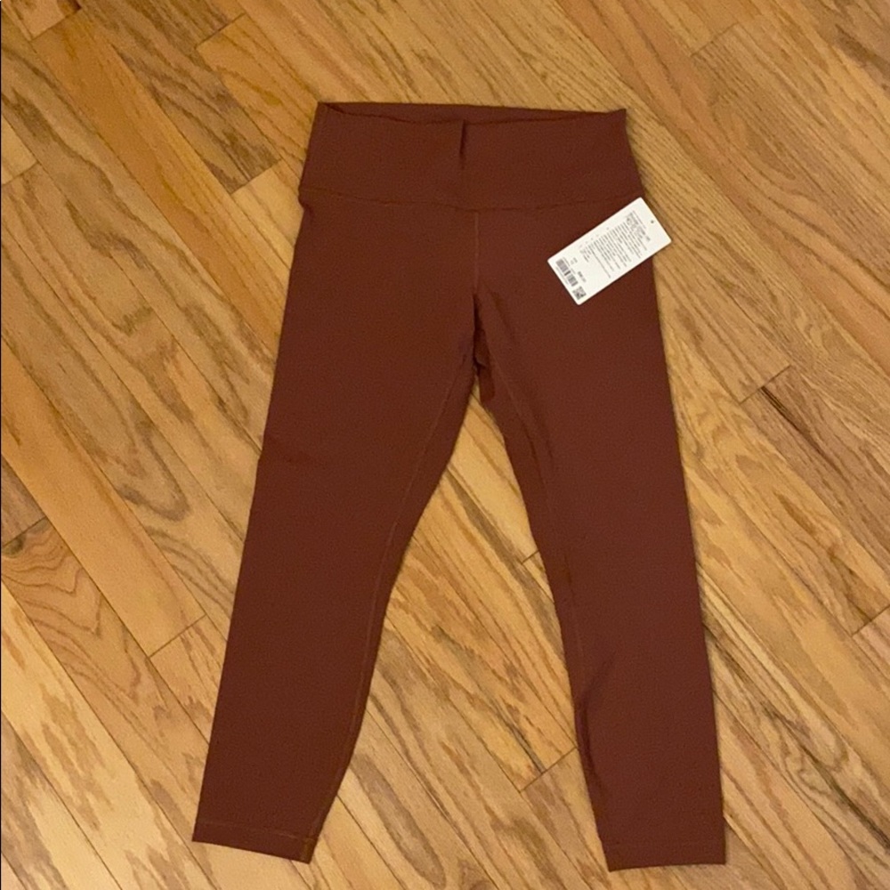 NWT Wunder Under HR Tight 25” Flux